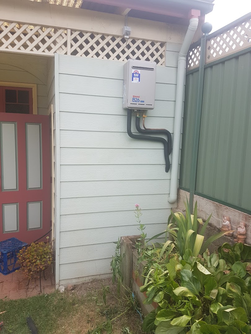 External plumbing pipework installed by Luke Taylor Plumbing